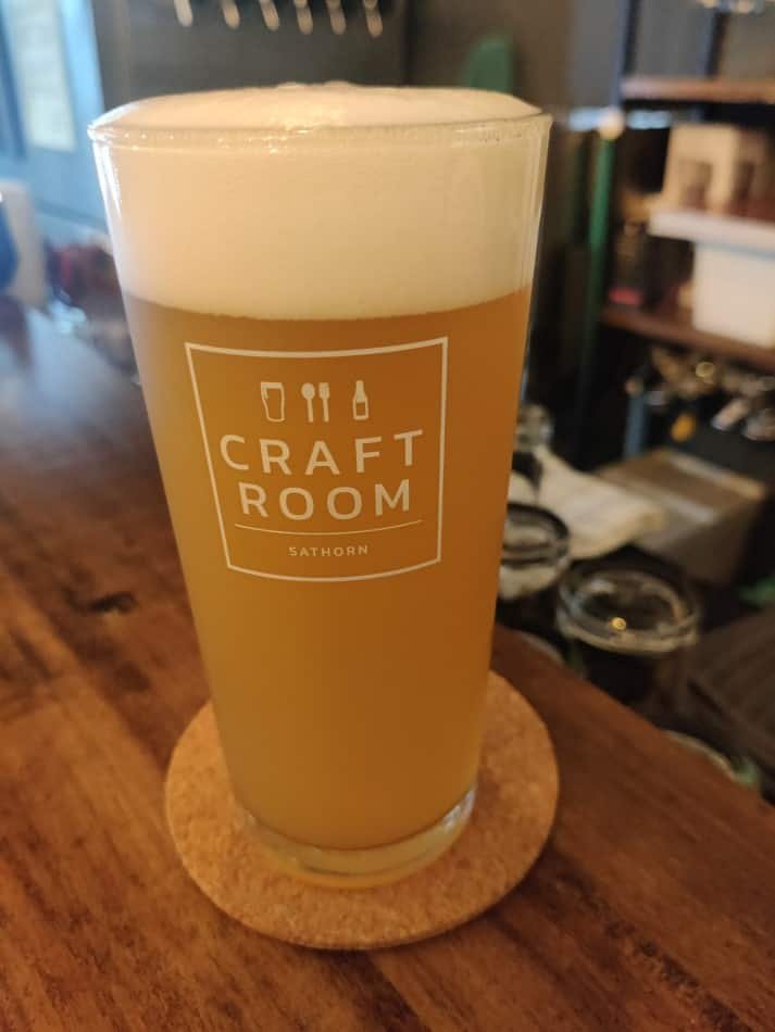 Craft Room Sathorn - craft beer bar in Bangkok Thailand. Pint of fresh local Thai craft beer. 