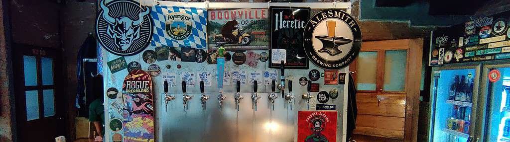 O'glee beer bar and restaurant
t a little north of central Bangkok