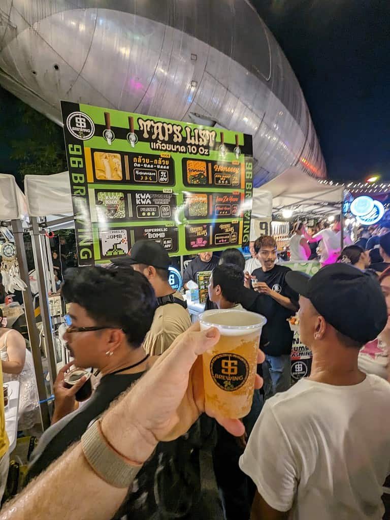 96 Brewing tent and display at Beer Market 2 at Chang Chui Creative Park in Bangkok, Thailand.
Organized by ประชาชนเบียร์ (Beer People).
