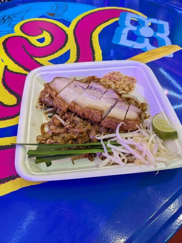 Crispy Pork Pad Thai at Kud-Thai at EmSphere mall in Bangkok Thailand